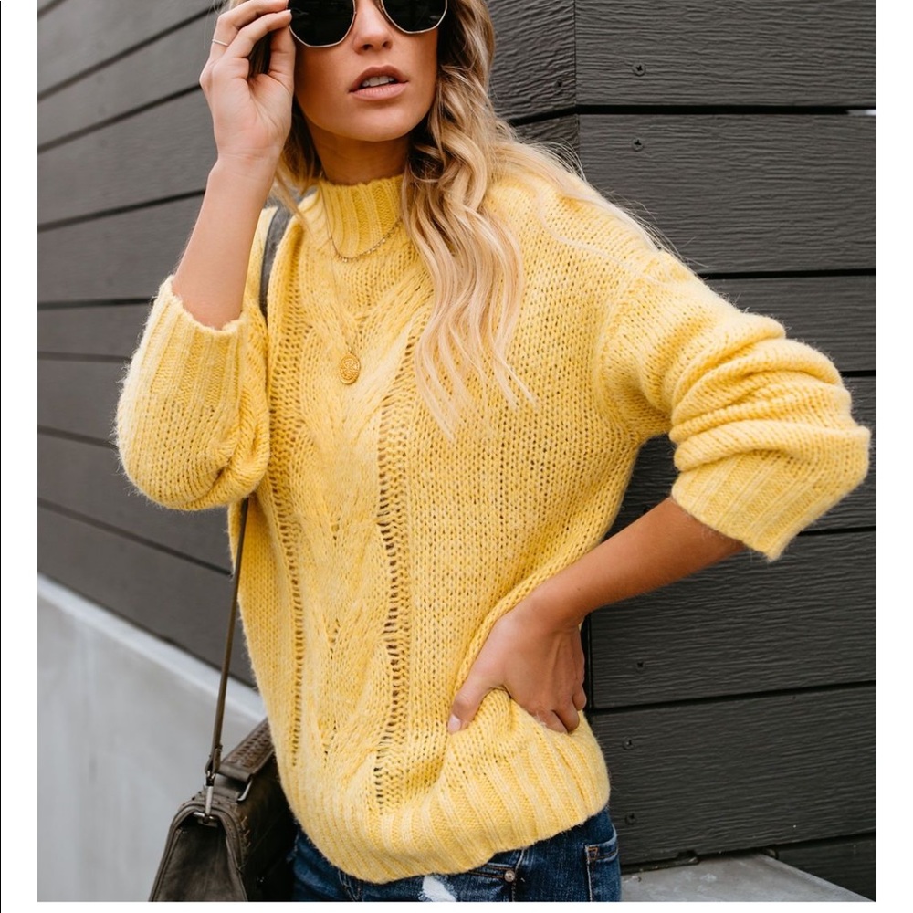 GOSHIA Canary Knit Sweater